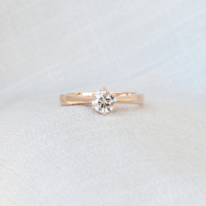 18ct Rose Gold Solitaire Ring