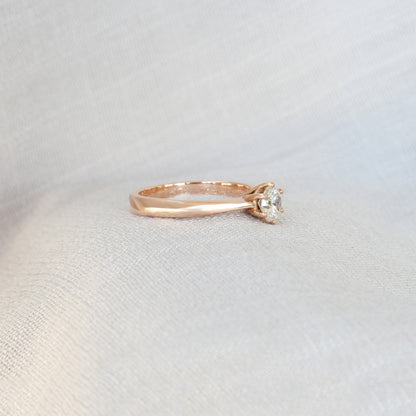 18ct Rose Gold Solitaire Ring