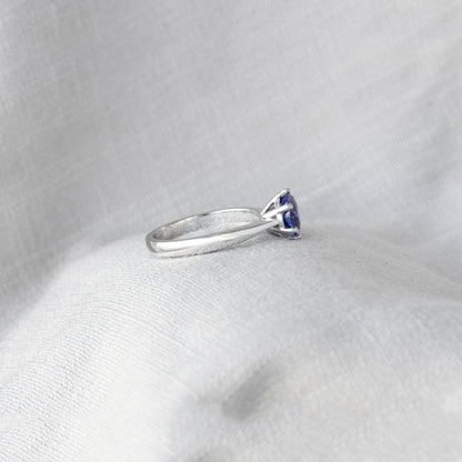 18ct White Gold Tanzanite Solitaire Ring